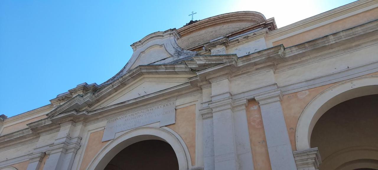 Corte Cavour. Una Mansarda Nel Cuore Della Citta Ravenna Exterior foto