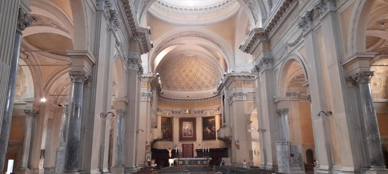 Corte Cavour. Una Mansarda Nel Cuore Della Citta Ravenna Exterior foto